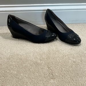 Navy blue wedge heel